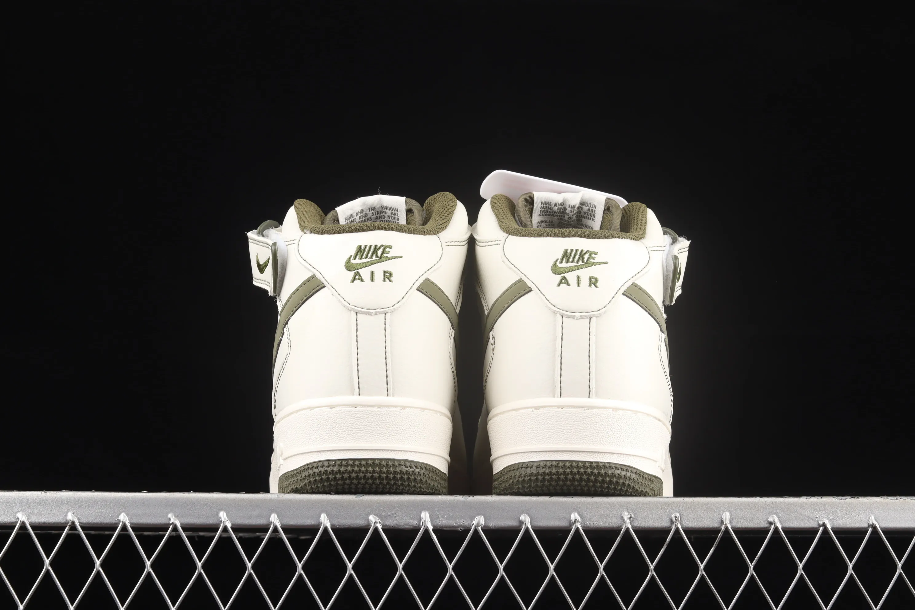 All Categories Nk Air Force 1 Air Force Series Nk Air Force 1 Mid Air Force Mid Nk Air Force 1'07 Mid Beige Army Green Starry Air Force One Mid Casual Shoes RD6698-123